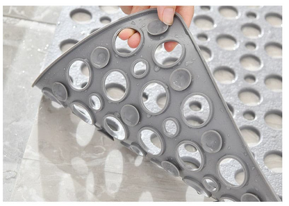 Corner Fit™ Secure Shower Mat
